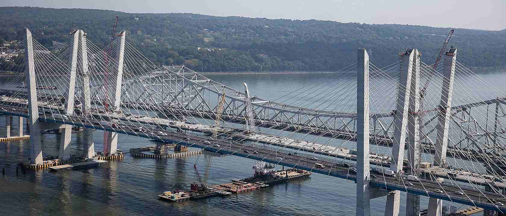 Bridge in New York built by CRH